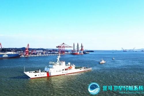 北斗护航台湾海峡首艘大型巡航救助船“海巡06”轮入列！
